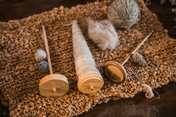 Wool Spinning Workshop Netherlands – With Samm Lewis SATURDAY 26th JULY 13:00-16:00