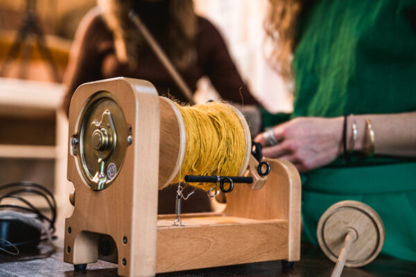 Wool Spinning Workshop Netherlands – With Samm Lewis SATURDAY 26th JULY 13:00-16:00 - Image 9